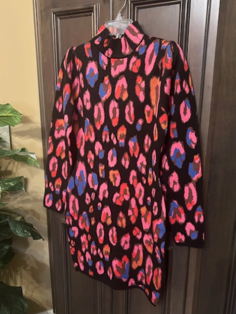 Farm Rio Black Multi Iridescent Leopards Long Sleeves Sweater Mini Dress